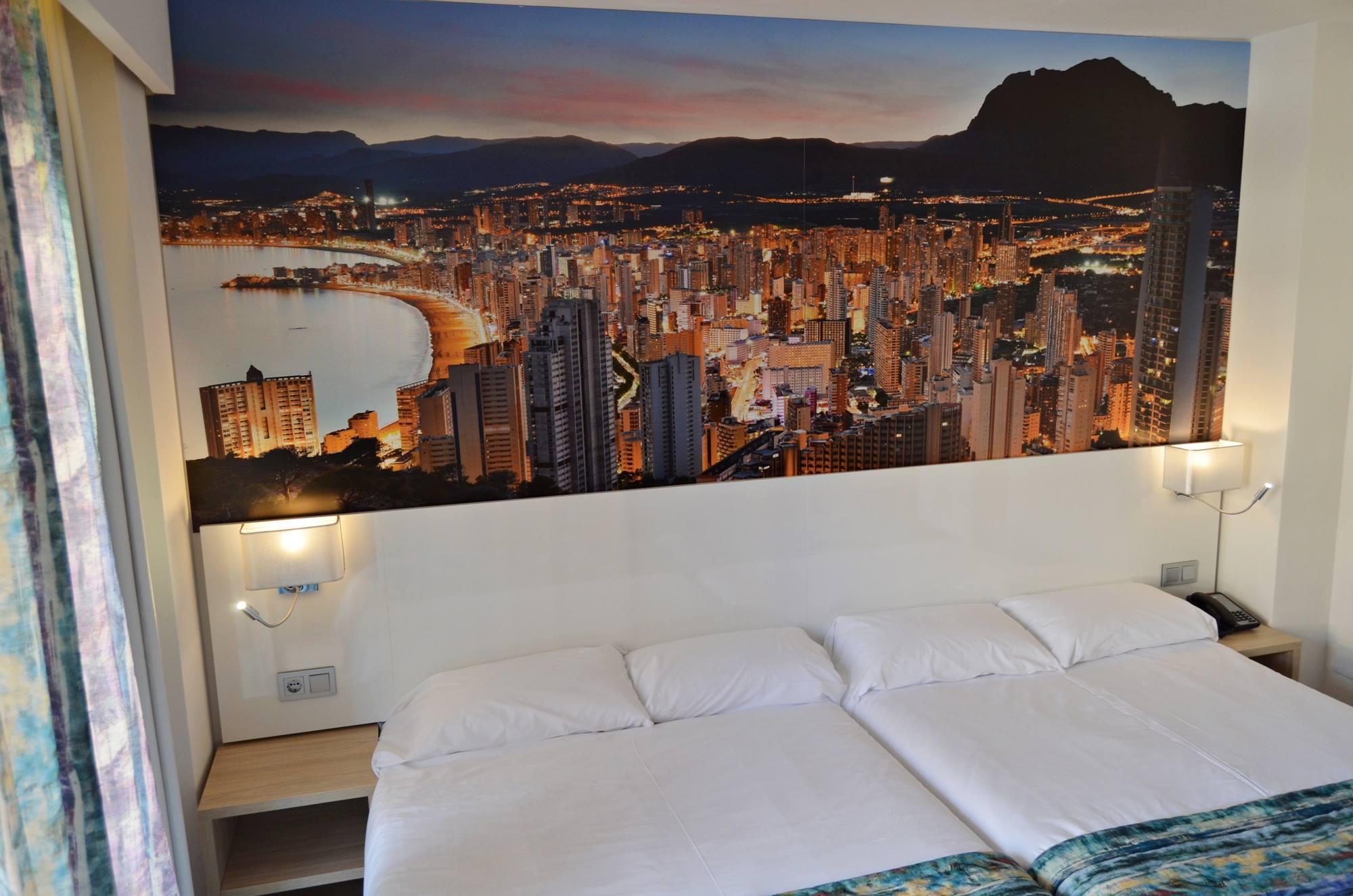 Hotel Tropic Кала-де-Финистрат Экстерьер фото