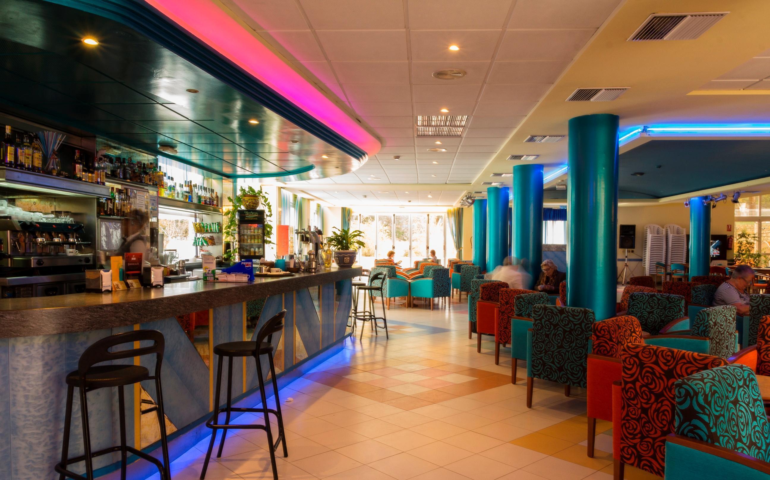 Hotel Tropic Кала-де-Финистрат Экстерьер фото