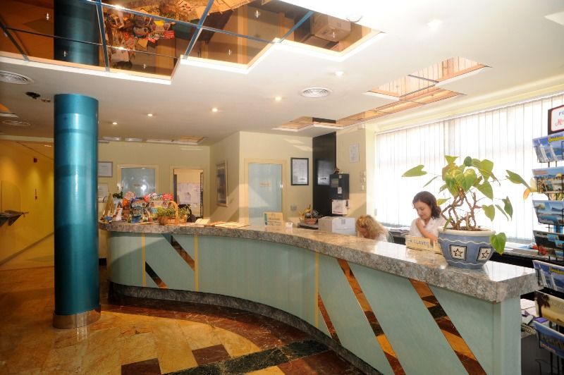 Hotel Tropic Кала-де-Финистрат Экстерьер фото