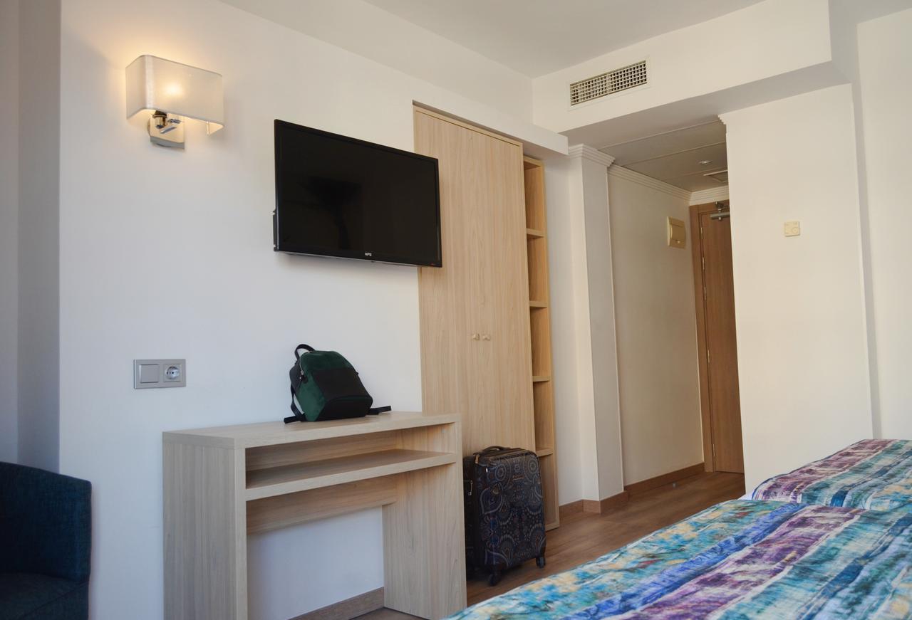 Hotel Tropic Кала-де-Финистрат Экстерьер фото